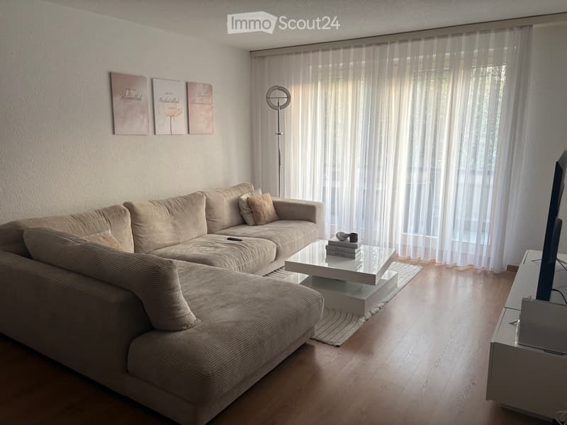 Nachmieter gesucht - helle 3.5-Zimmer-Wohnung mit Balkon (1)