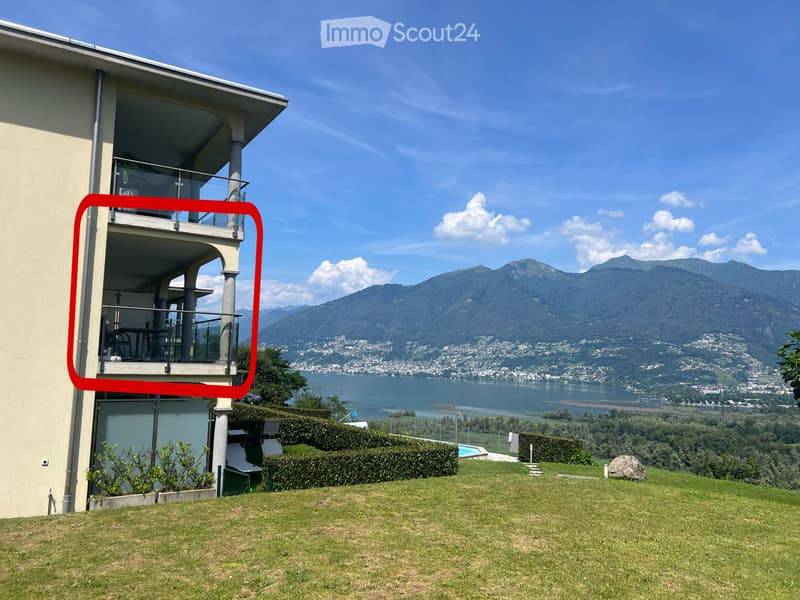 Orgnana 2,5 stanze luminose con vista lago e piscina (5)