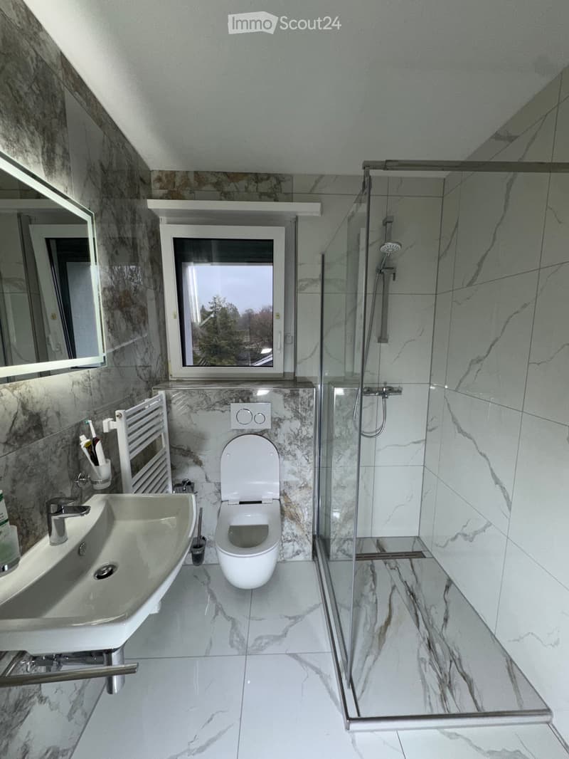 Wohnung 2.5pcs in Biel/Bienne (1)
