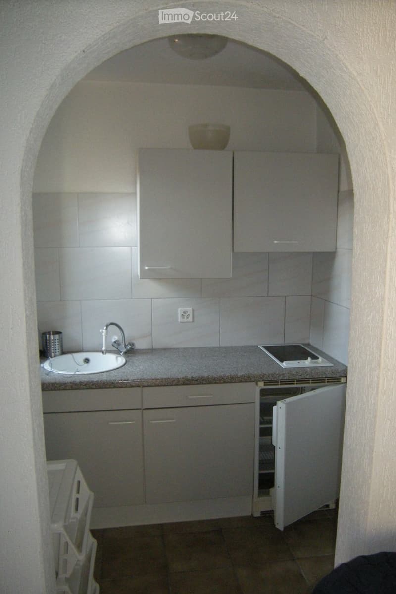 Caslano, selling studio apartment, rental income (5)