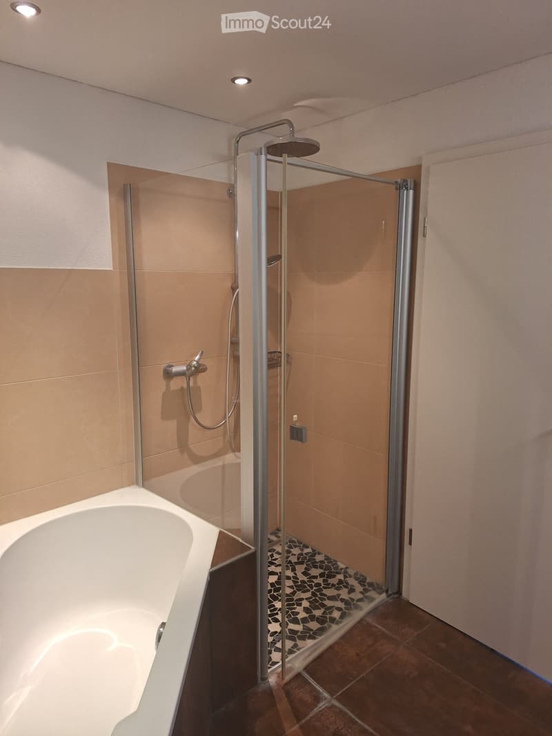 Charmante 3.5-Zimmer-Maisonettewohnung in Zofinger Altstadt (3)
