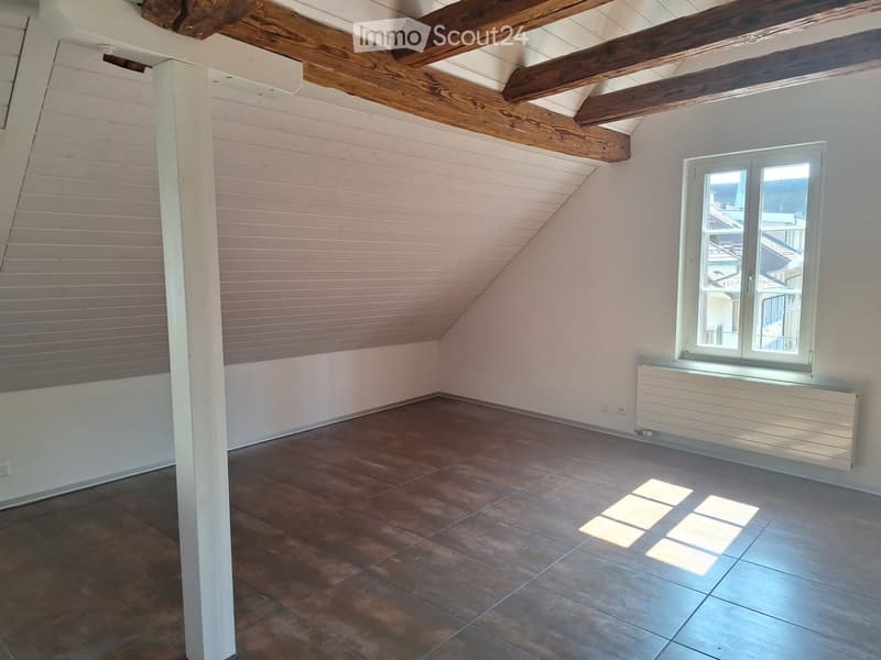 Charmante 3.5-Zimmer-Maisonettewohnung in Zofinger Altstadt (4)