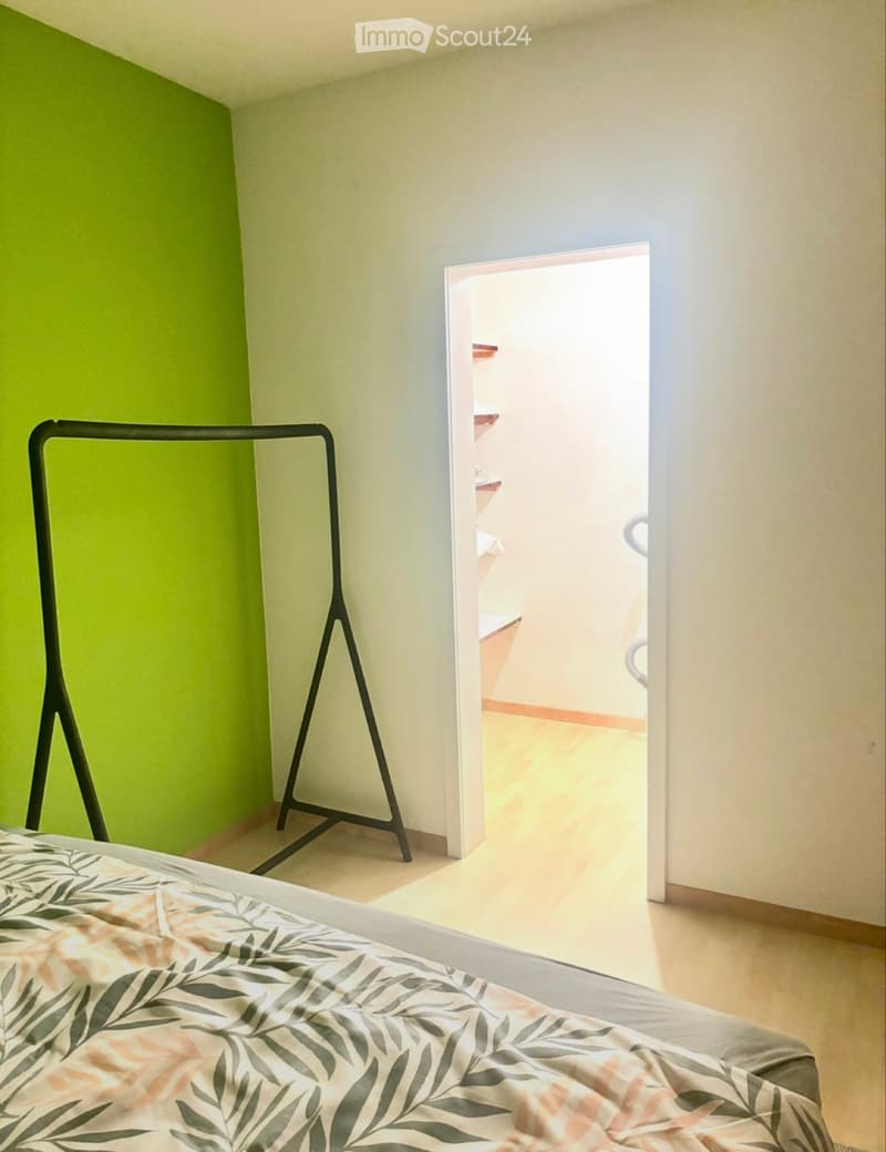 Available immediately: Shared apartment 1 room free Zurich temporary 30.9.26 (3)