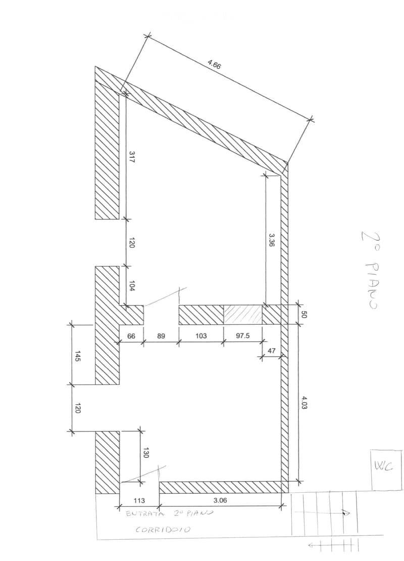Affittasi locali ad uso ufficio, studio, atelier, archivio (5)