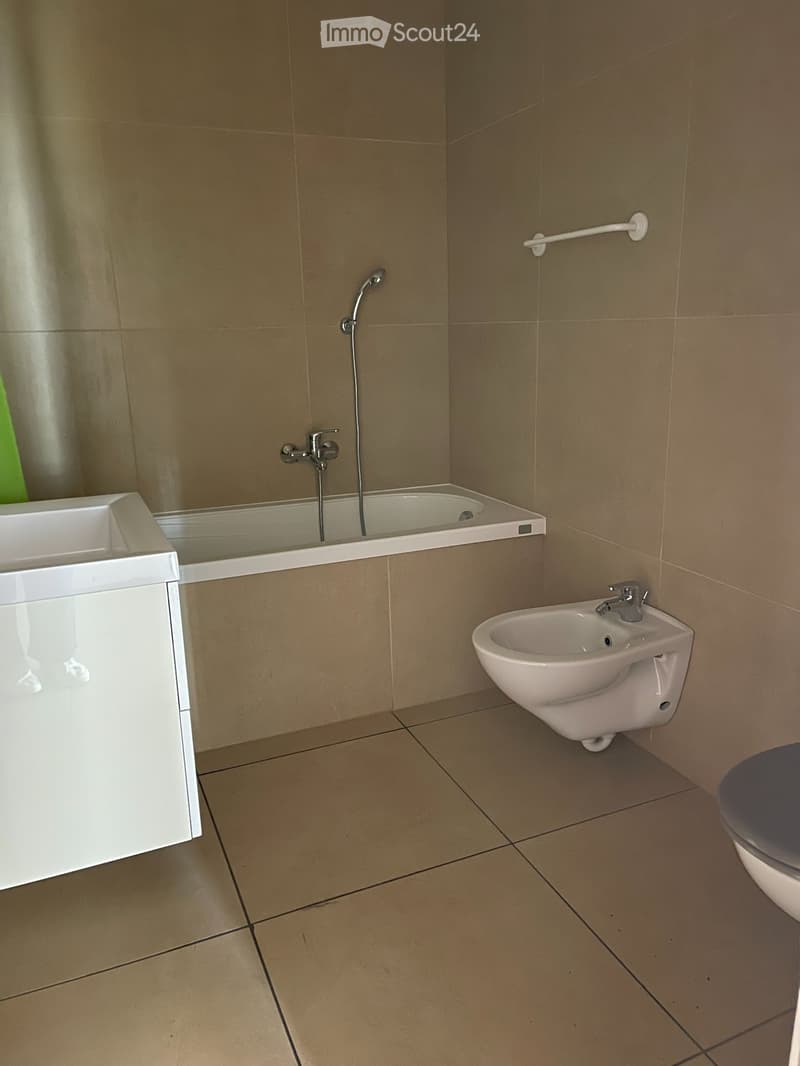 CHIASSO, CORSO SAN GOTTARDO 96, 3.5 LOCALI (4)