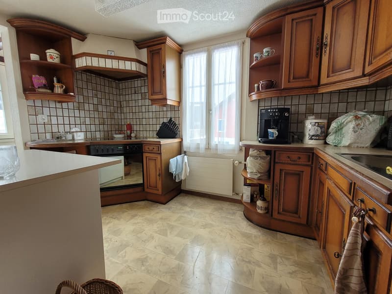Appartement confortable de 4,5 pièces à Brunnen dans un endroit calme (5)
