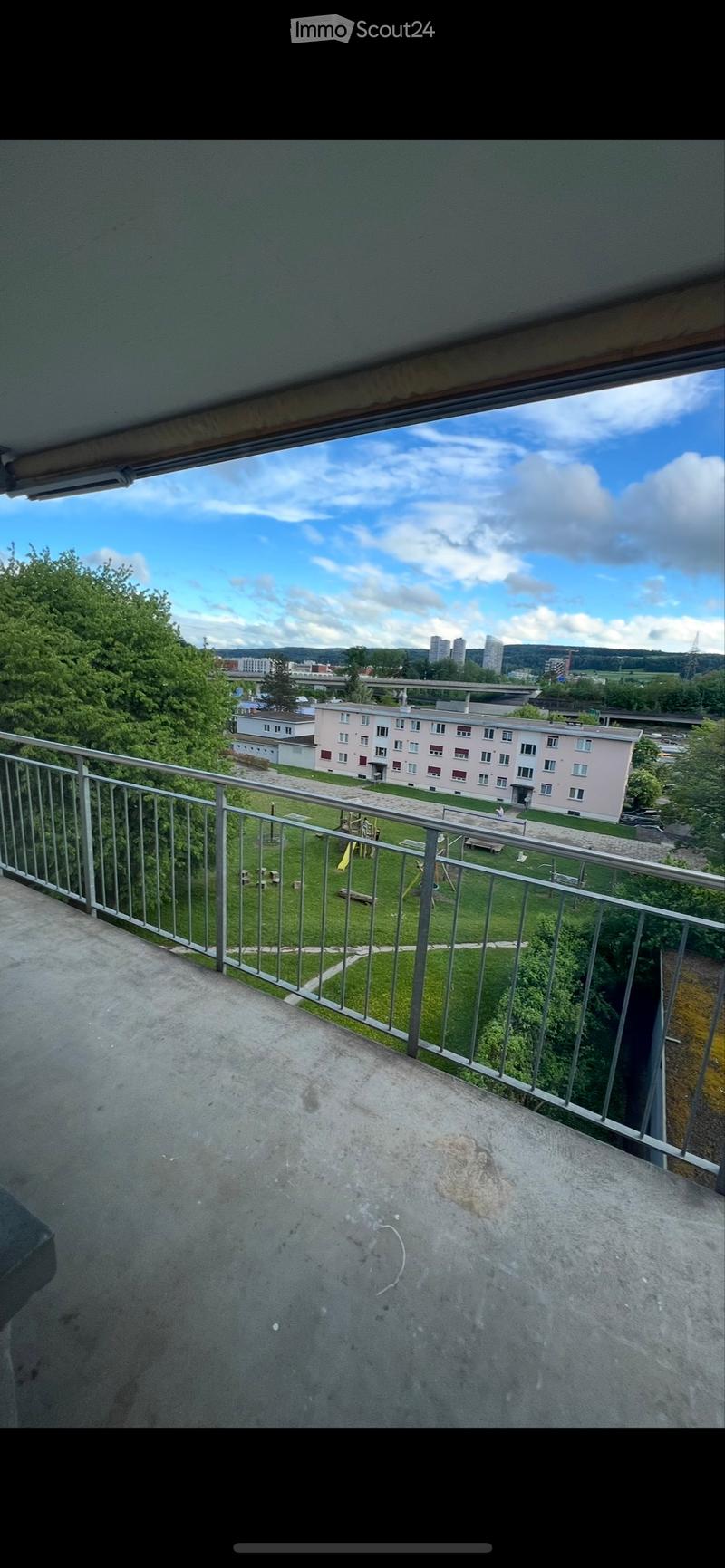 3-zimmer beim Einkaufzentrum Glatt Wallisellen ab sofort (1)