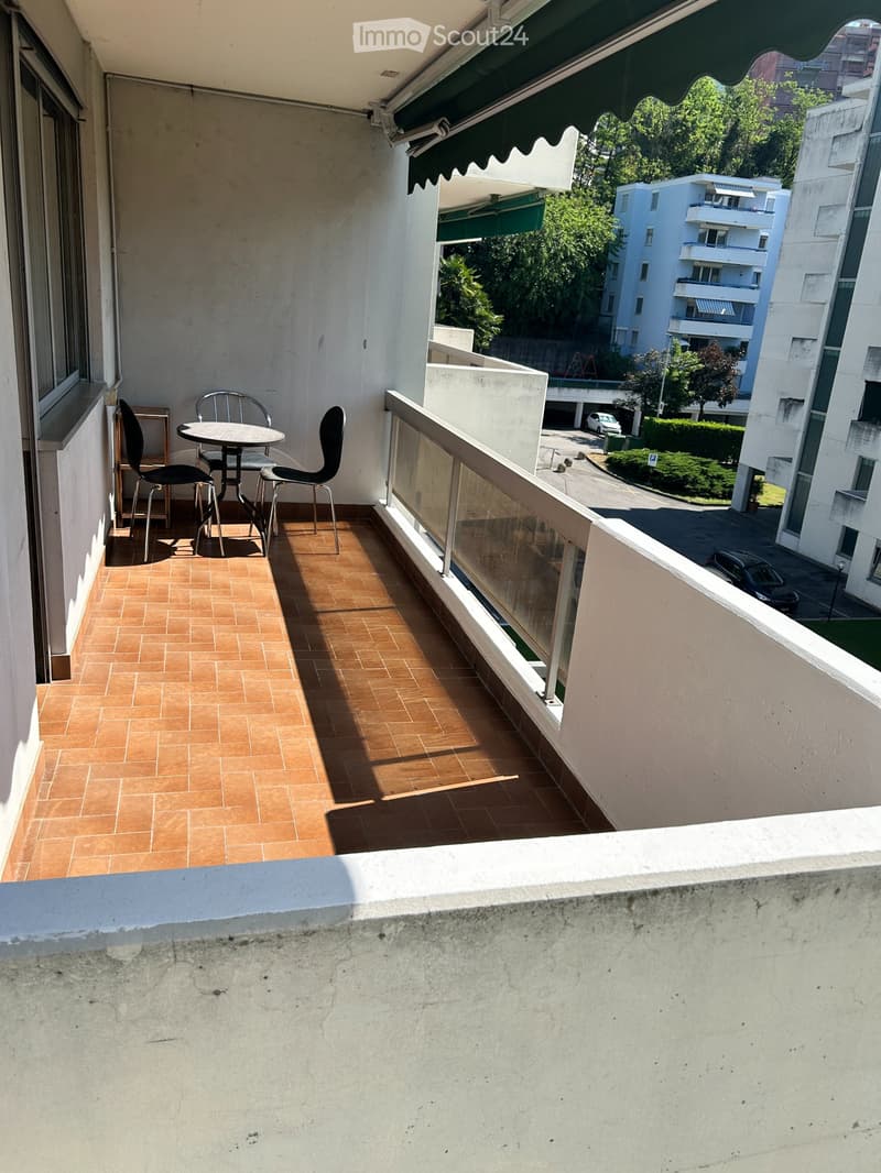 Bilocale con ampio terrazzo e servizi esclusivi (4)