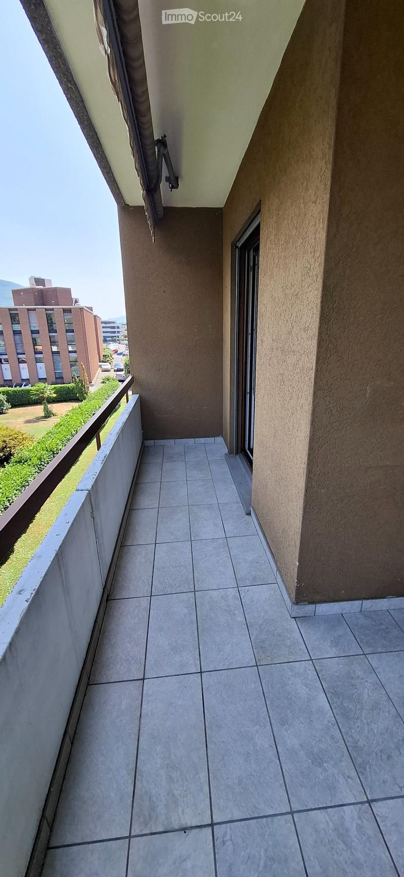 Agno - ampio appartamento di 3.5 locali con balcone (3)