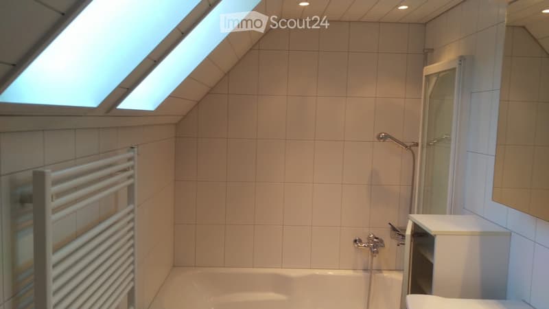 Helle 4\.5\-Zimmer\-Maisonettewhg mit Balkon in Trimbach (5)