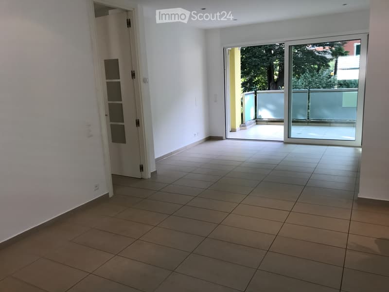 Affittasi a Melide Luminoso appartamento di 4 locali (3)
