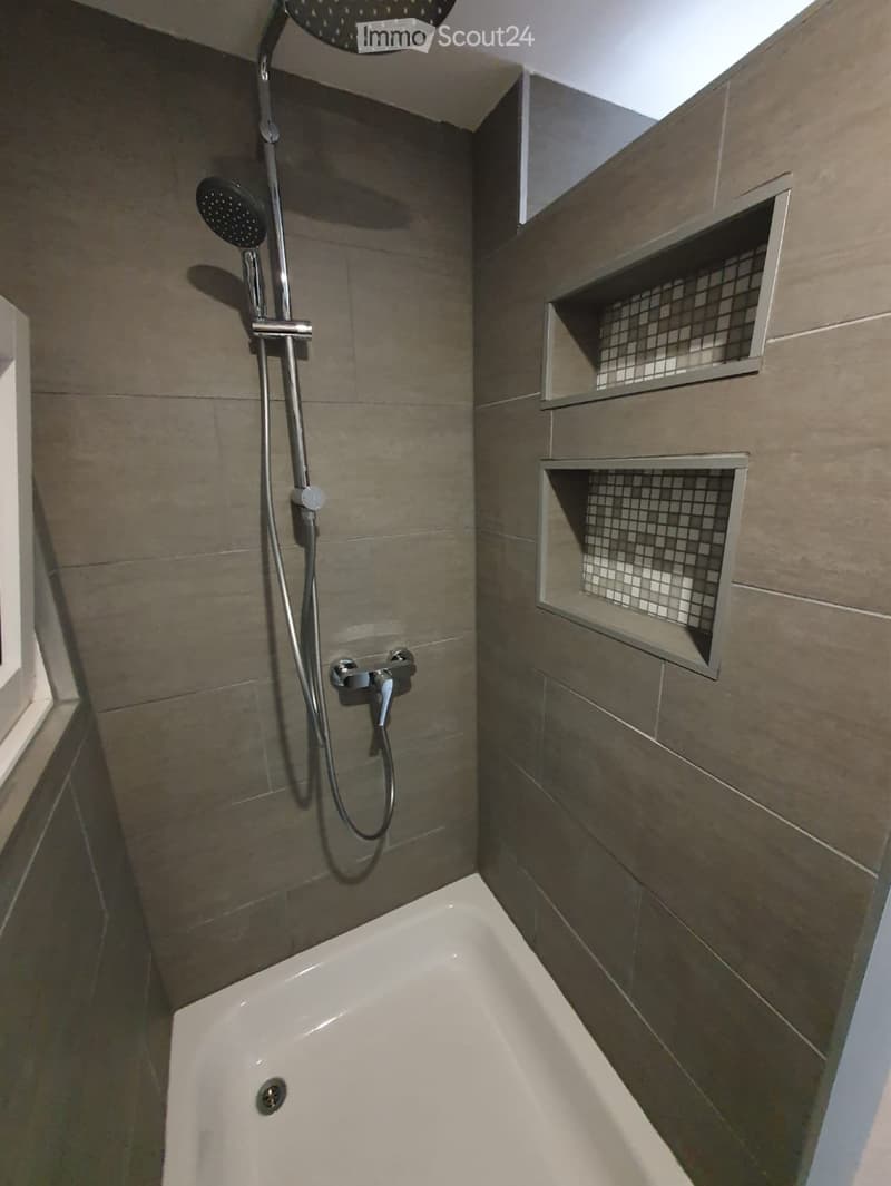 Möblierte 2.5-Zimmer-Wohnung in Zwillikon (2. Stock) (5)