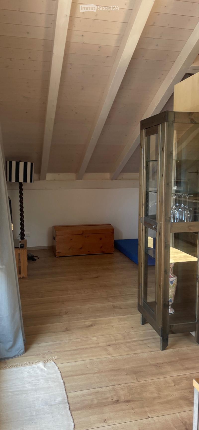 Teil Möbliertes Studio (2)