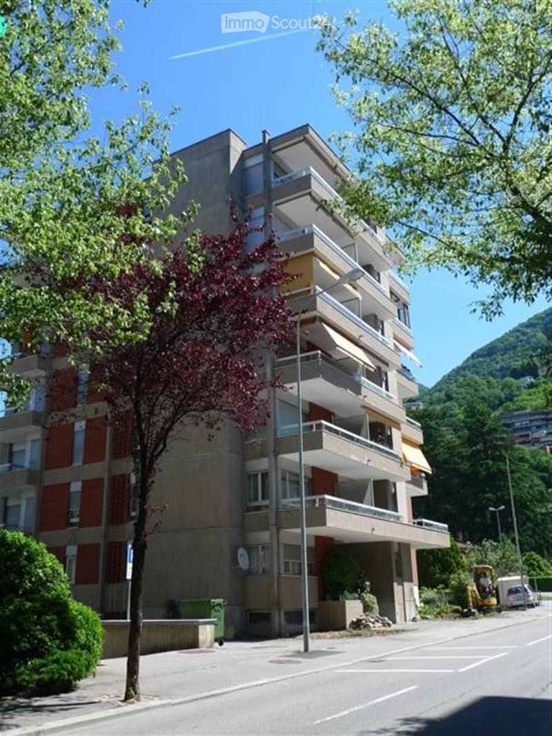 affittasi app.1,5 locali arredato vicino al lago (4)