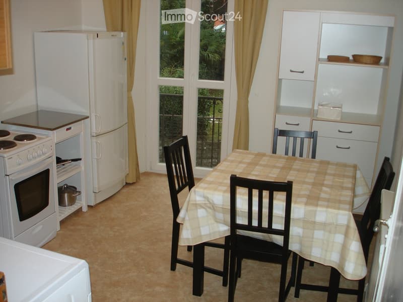 Chambre pour étudiante dans un appartement partagé (2)