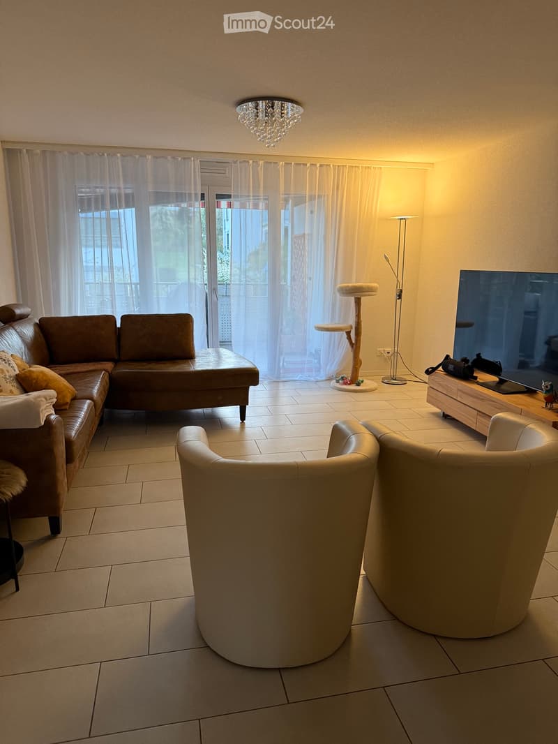 Chambre en colocation (juste à côté de la gare de Dielsdorf) (4)