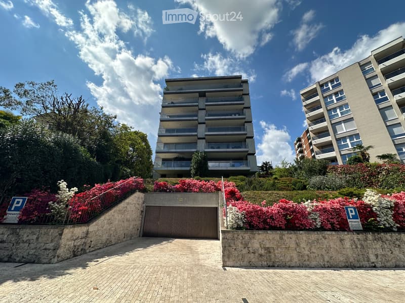 Subentrante per appartamento a Lugano centro con vista lago (1)
