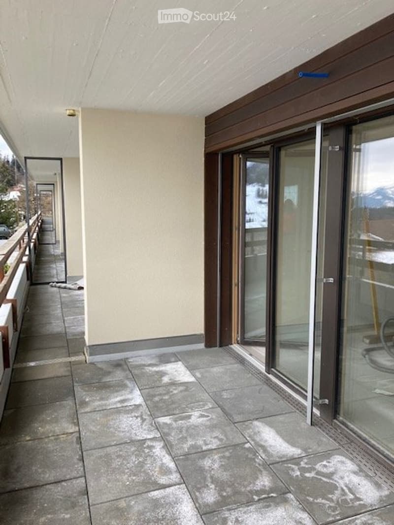 Hochwertige 2.5 Zimmer Wohnung (4)