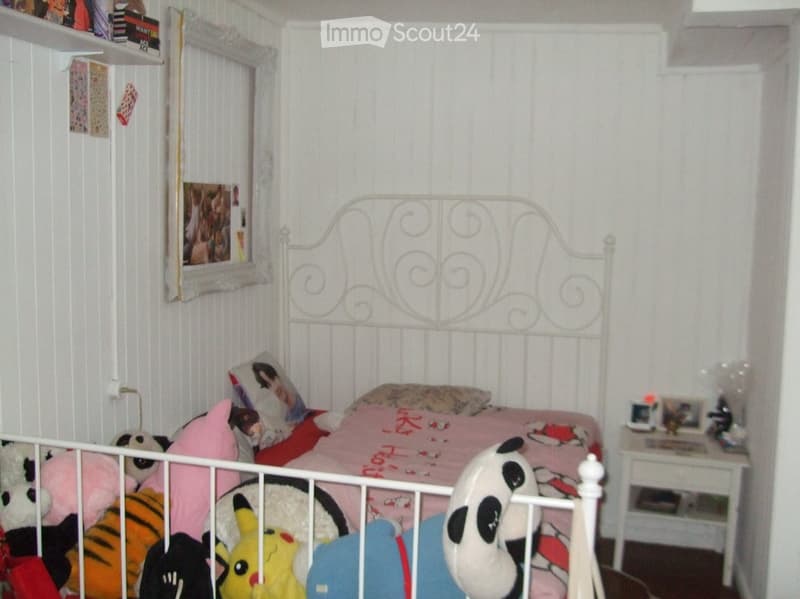 3- Zimmer Altbau Wohnung in Heimberg / Heizung 2 Holz öfeli (5)