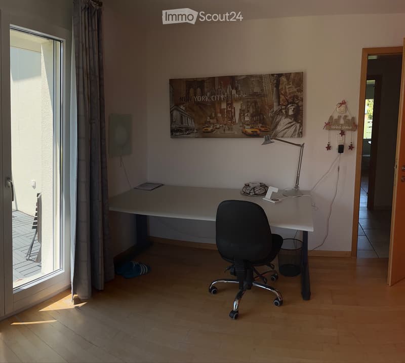 Zimmer zu vermieten (2)