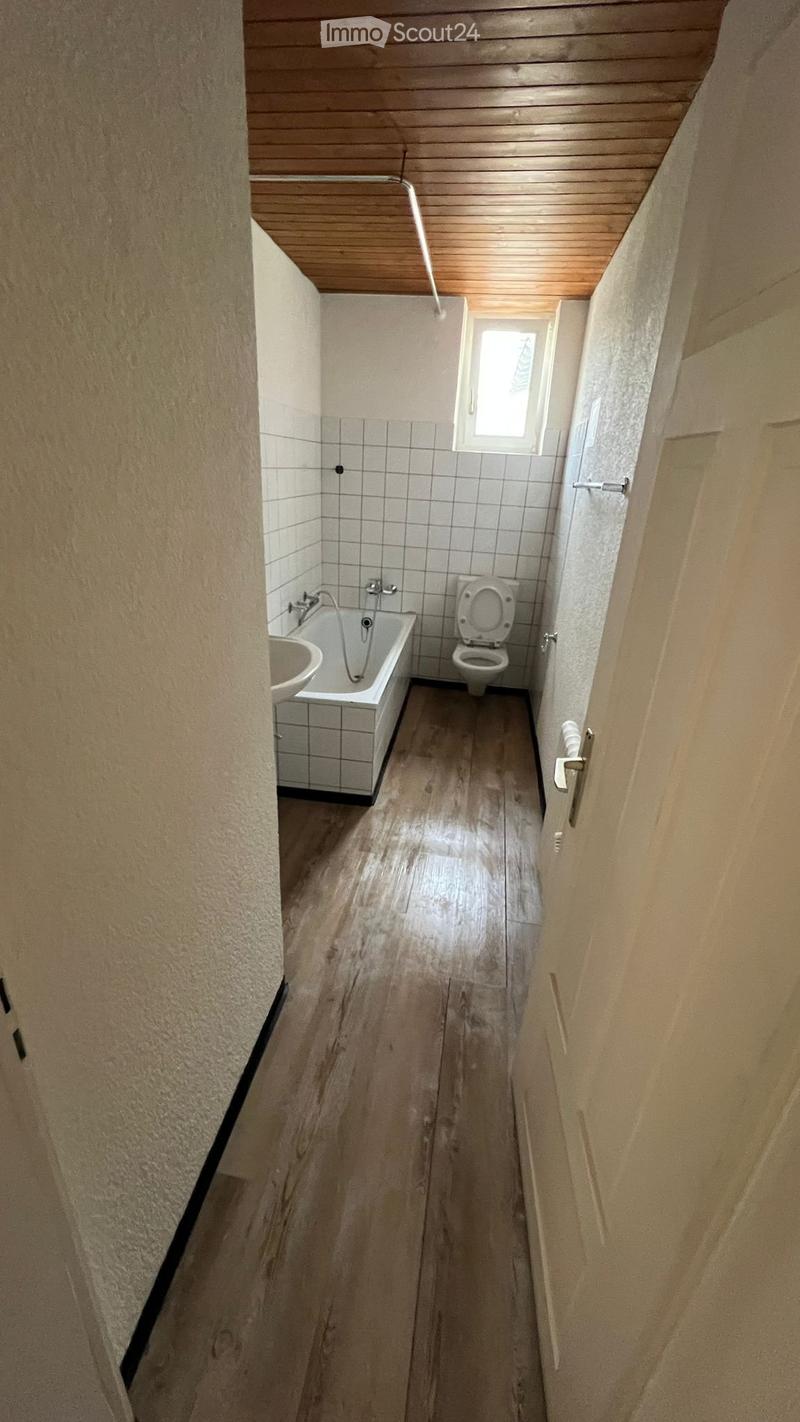 Wunderschöne 4 Zimmerwohnung 1.OG im Herzen von Rorschach (4)