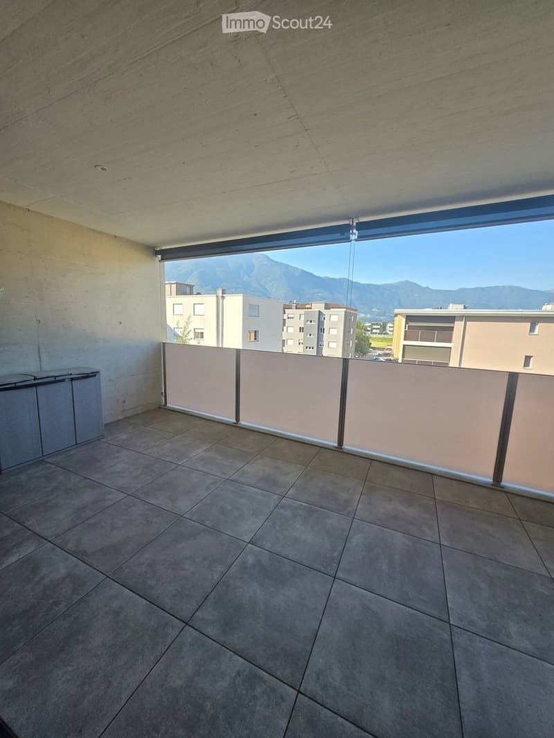 Subentro attico 3.5 Bellinzona ampio terrazzo (11)