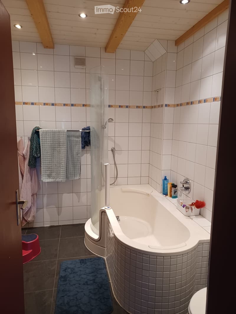 Per 1.02.27 - 4.5 Zimmerwhg in Gasel zu vermieten (1)