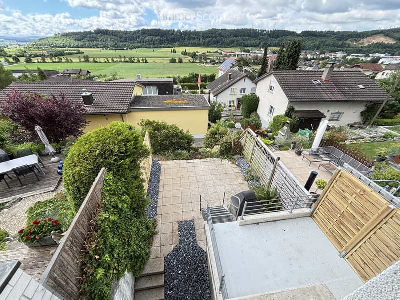 4½-Zimmer-Reihenfamilienhaus mit Garten zu vermieten (2)