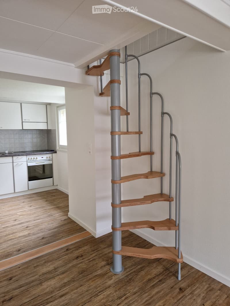 2-Zimmer-Wohnung mit eigenem Etagen-WC (2)