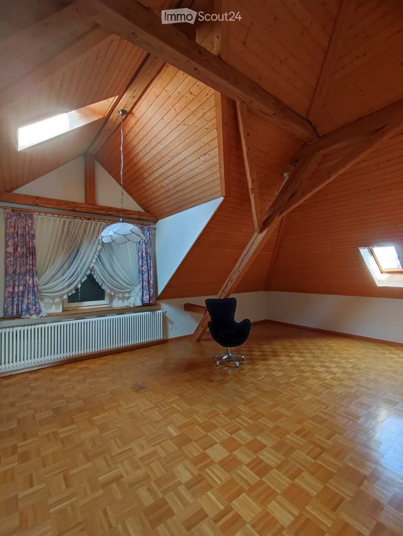 5.5-Zimmer-Maisonettewohnung zu vermieten in Berg per 1.11. (3)