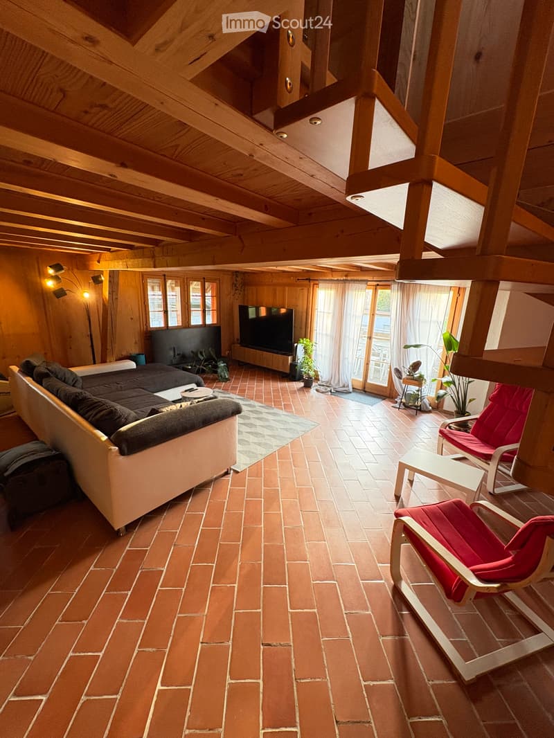 Grosszügige 4.5 Zimmer Maisonettewohnung (2)