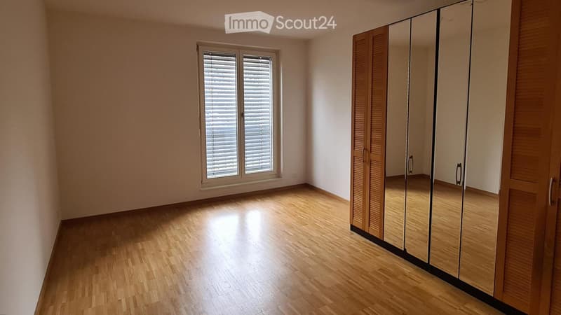 Ruhige, moderne möblierte 3.5-Zimmer-Wohnung befristet (4)