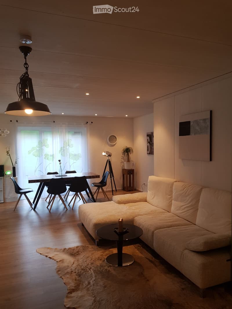 4 ½ Zimmer Einfamilienhaus ECO-Solar-Haus mit Garage Miete (4)