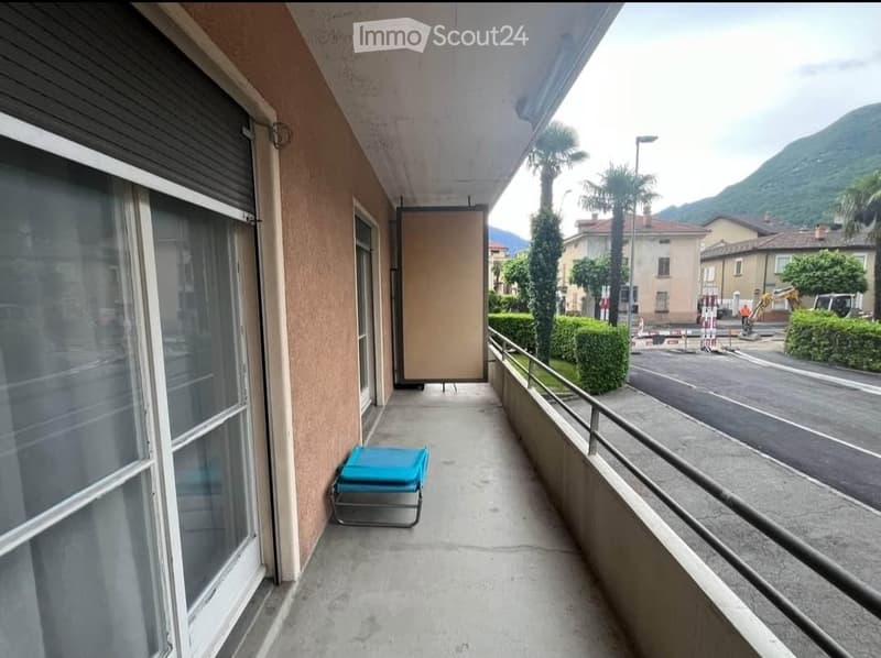 Affittasi luminoso appartamento arredato Bellinzona (5)