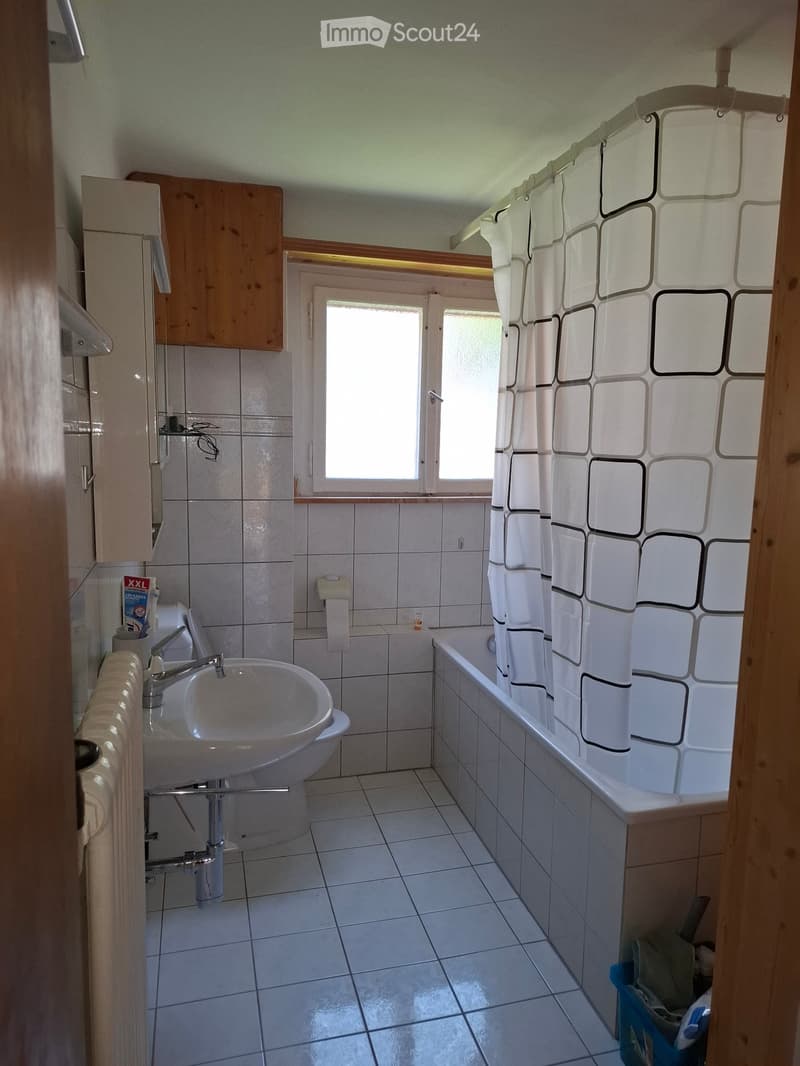 Ruhige, gemütliche 3.5 Zimmerwohnung mit Aussicht (5)