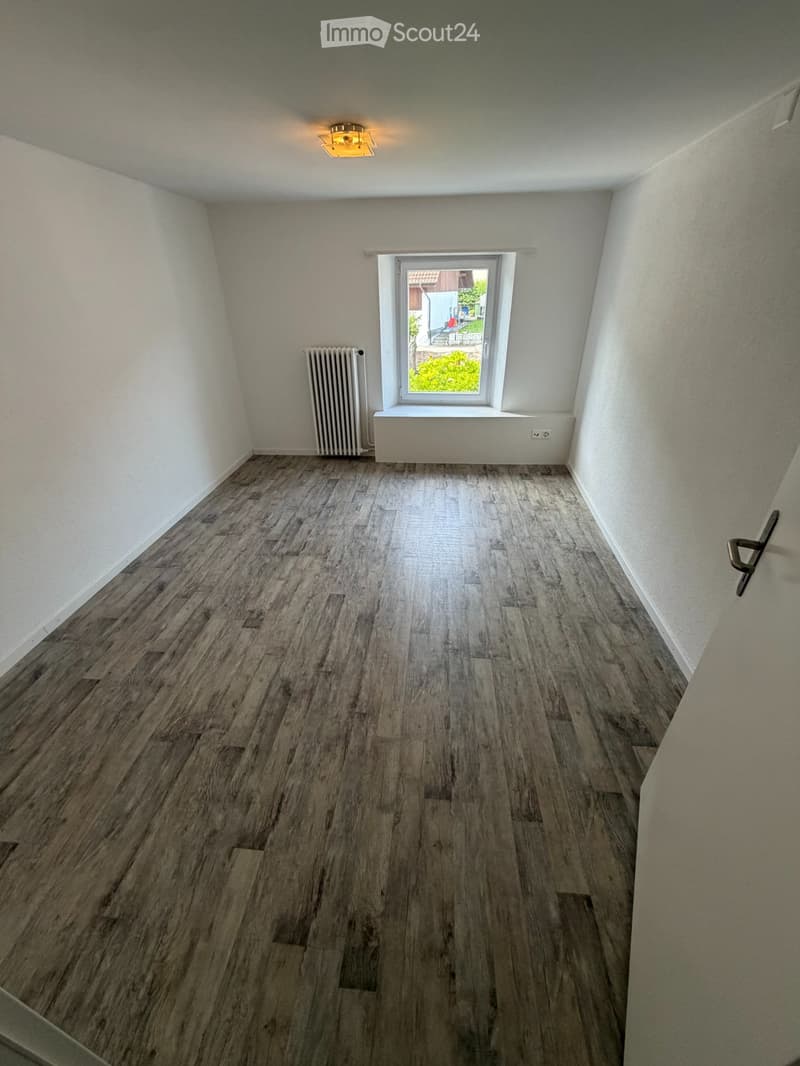 WG-Zimmer in gepflegtem 5-Zimmer-Haus mit Garten (1)