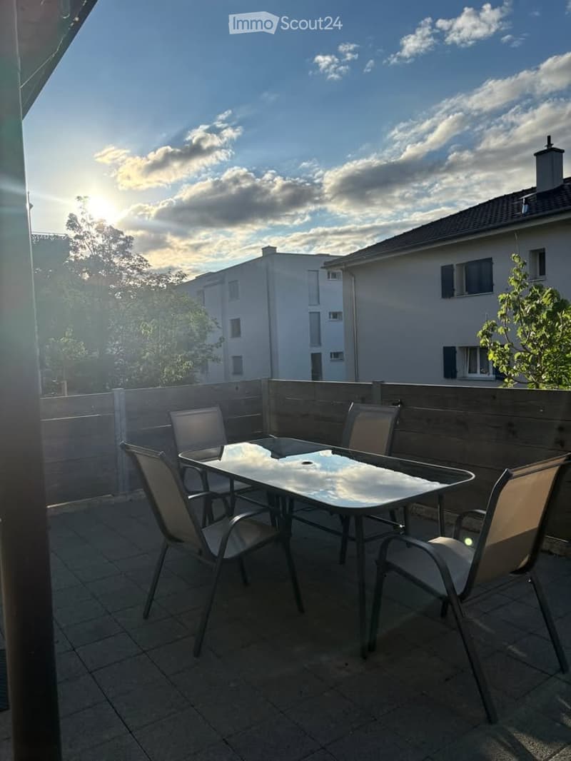 Spacieux 2 pièces avec terrasse à La Coudre, Neuchâtel (5)