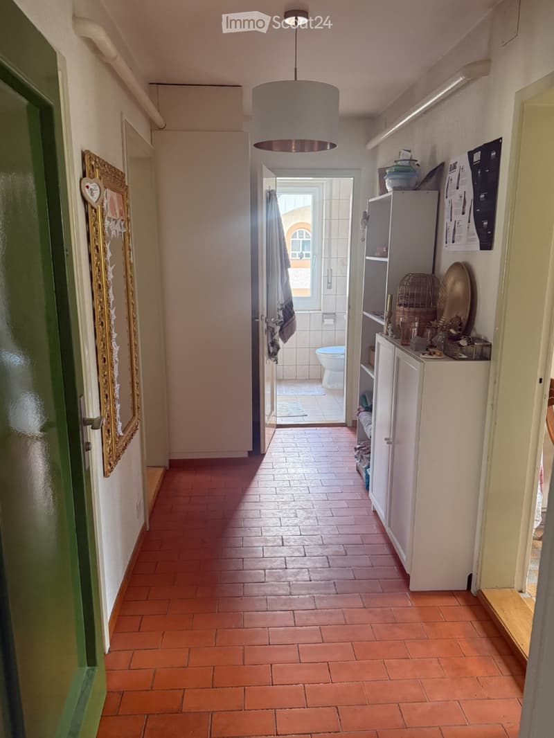 Helle 3-Zimmer Wohnung mit Balkon und Gartenmitbenutzung (2)