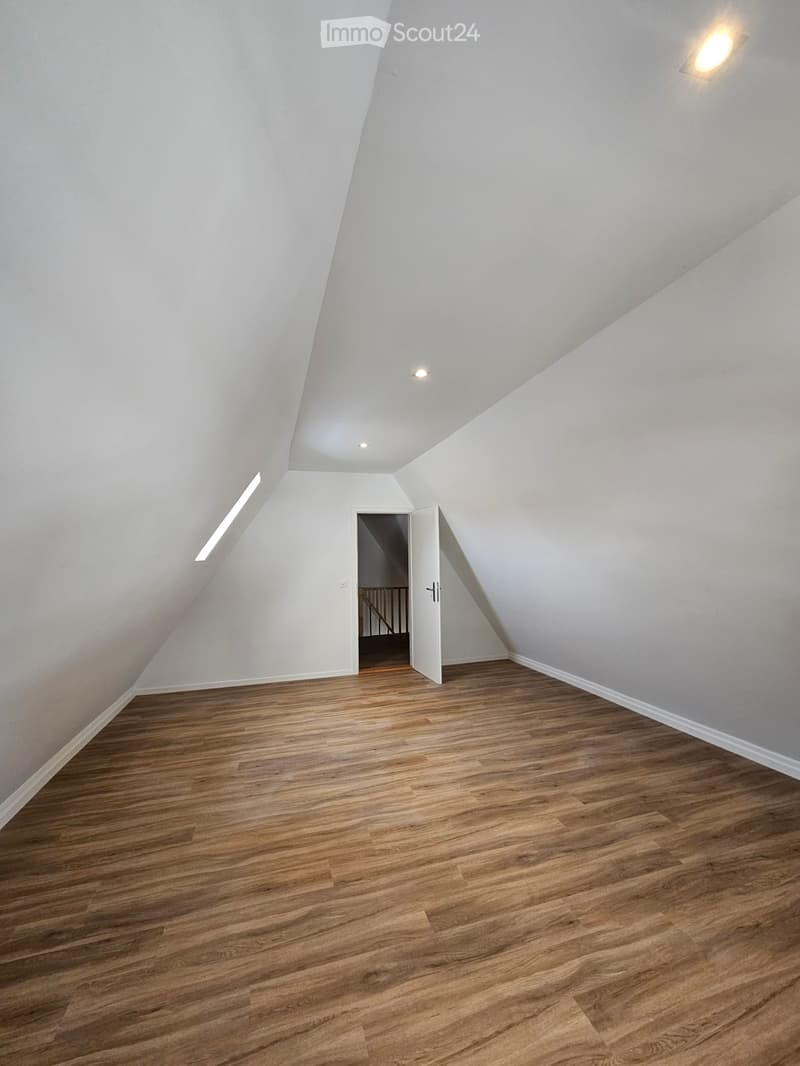 3.5 Zimmer Maisonette-Wohnung (5)