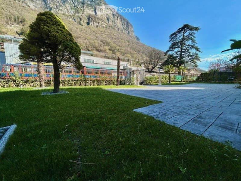 Cercasi subentrante 4.5 locali con giardino privato (11)