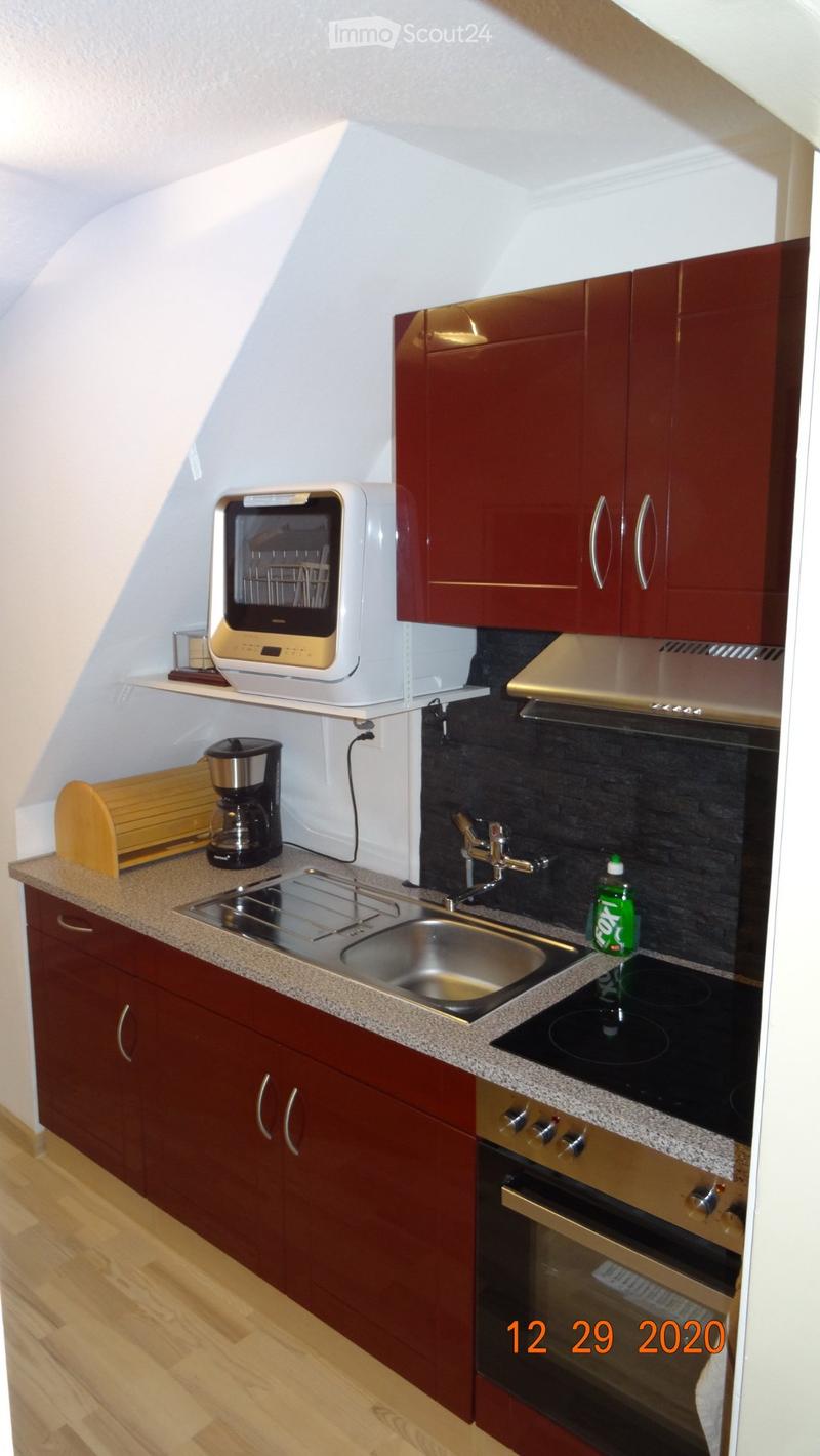 möbilierte 2 1/2 Zimmer Dachwohnung (5)