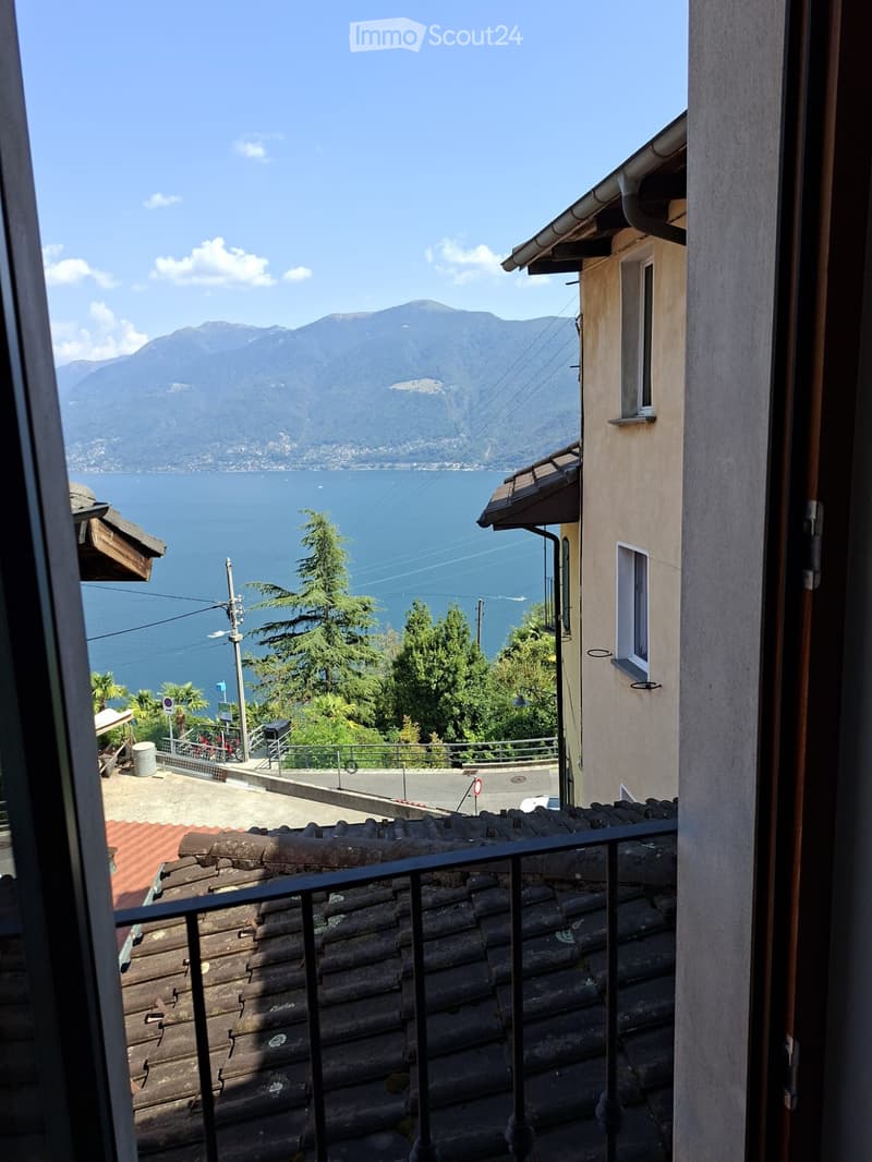 Grazioso appartamento con vista lago a Brissago (1)