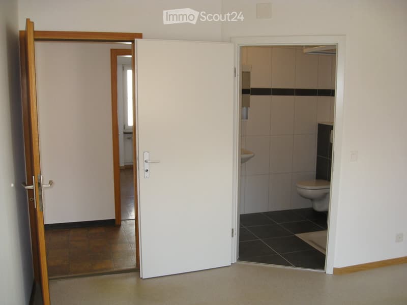 4.5 Zimmer, EG 92 m², Hauptstrasse 22 in Oltingen (9)