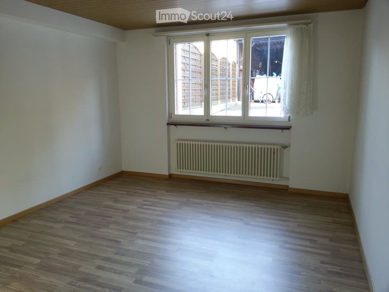 4.5 Zimmer, EG 92 m², Hauptstrasse 22 in Oltingen (4)