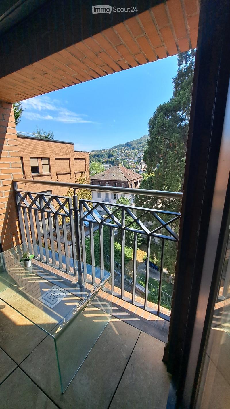 Schöne 2.5 Zimmer Wohnung im Herzen von Baden (2)
