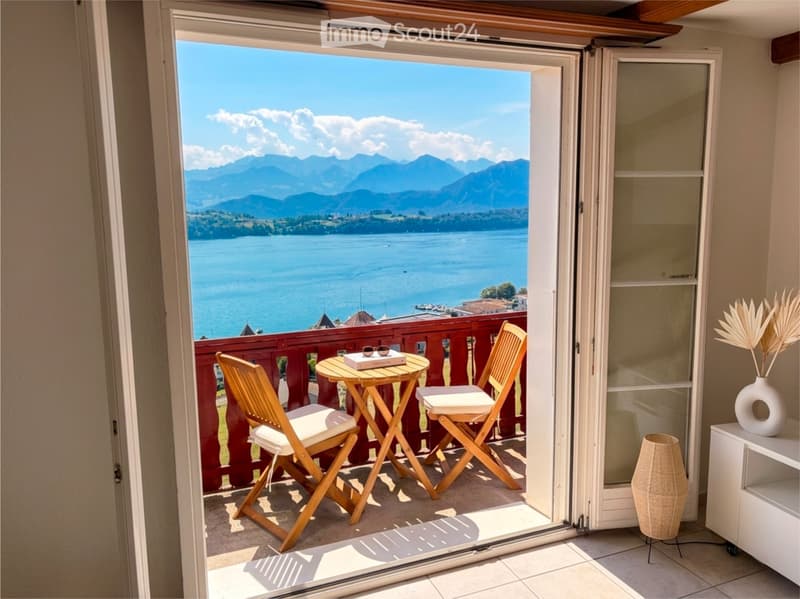 5,5 Zimmer Wohnung mit See- & Bergblick in Merlischachen (11)