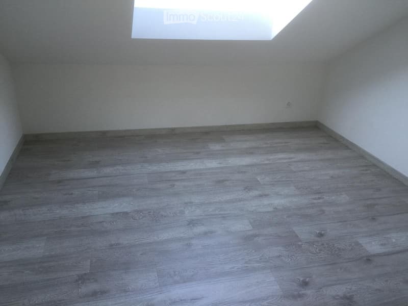 3.5-Zimmer-Dachwohnung mit Klimaanlage in Hornussen (5)