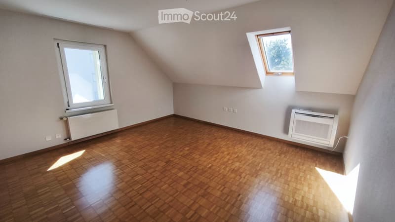 5.5 Zimmer-Wohnung mit Balkon und Gartensitzplatz (2)