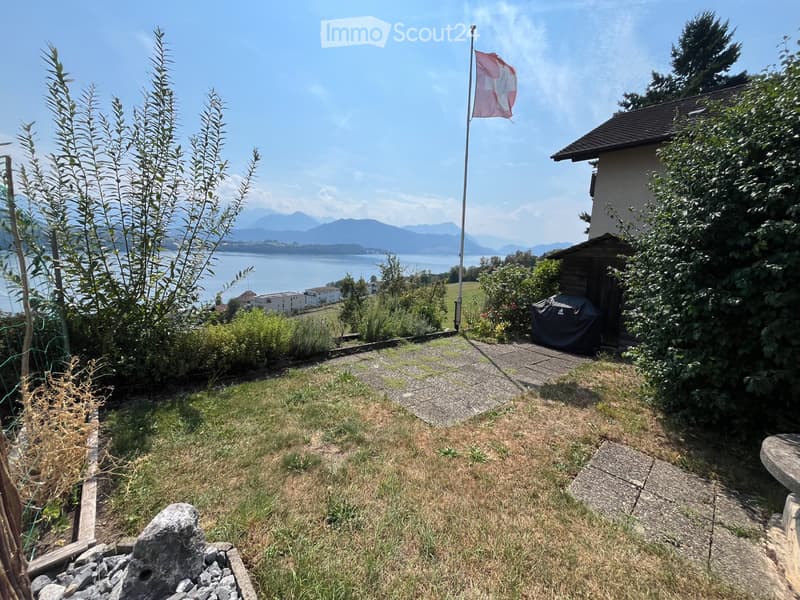 5,5 Zimmer Wohnung mit See- & Bergblick in Merlischachen (12)