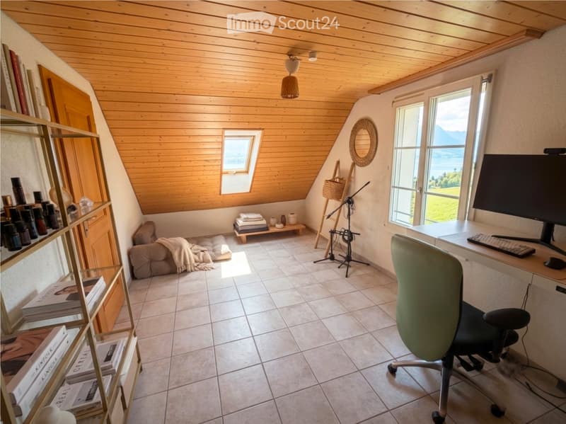 5,5 Zimmer Wohnung mit See- & Bergblick in Merlischachen (10)